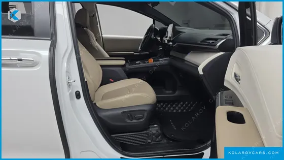 TOYOTA SIENNA 2.5 HYBRID AWD
