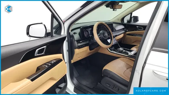 KIA CARNIVAL 9-SEATER NOBLESSE