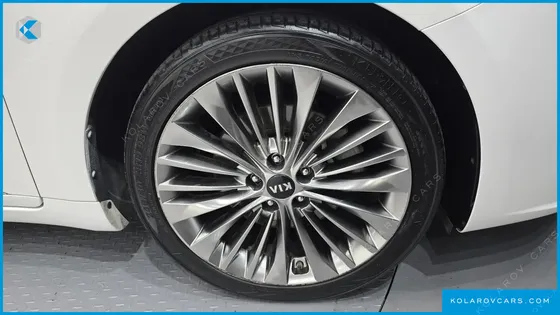 KIA K7 3.0 LPI PRESTIGE(DISABLED)