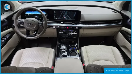 KIA CARNIVAL GASOLINE 9-SEATER HI-LIMOUSINE