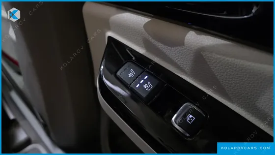 KIA CARNIVAL GASOLINE 9-SEATER HI-LIMOUSINE