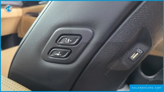 KIA CARNIVAL 9-SEATER NOBLESSE