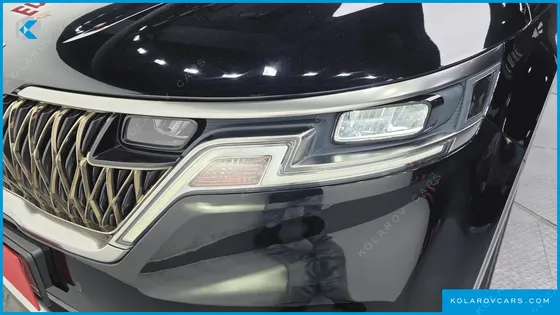 KIA CARNIVAL 9-SEATER NOBLESSE