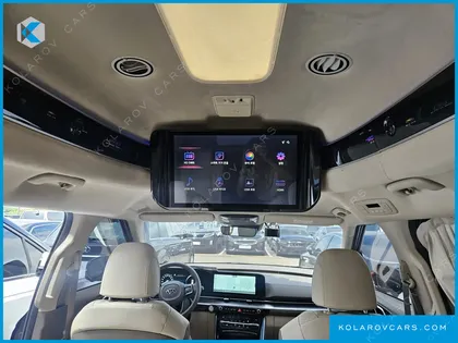 KIA CARNIVAL GASOLINE 9-SEATER HI-LIMOUSINE
