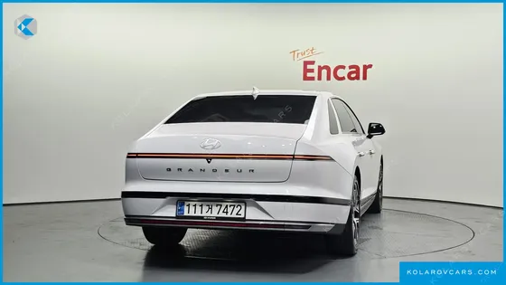 HYUNDAI GRANDEUR 2,5 GASOLINE 2WD