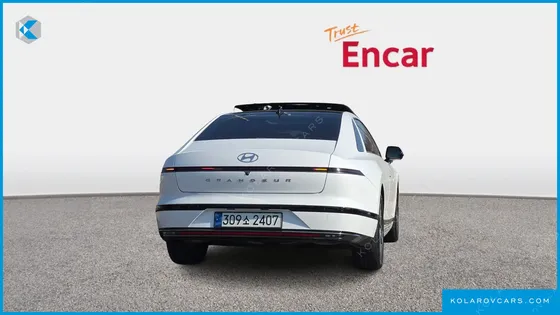 HYUNDAI GRANDEUR 2,5 GASOLINE 2WD