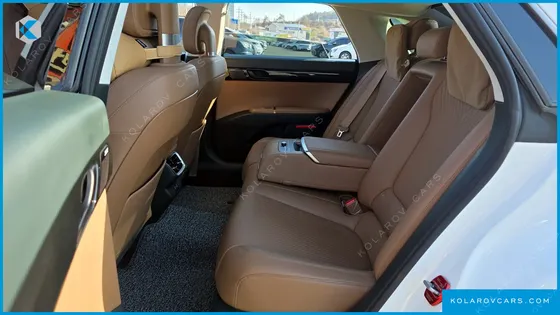 HYUNDAI GRANDEUR 2,5 GASOLINE 2WD