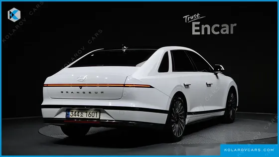 HYUNDAI GRANDEUR 2,5 GASOLINE 2WD