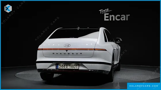 HYUNDAI GRANDEUR 2,5 GASOLINE 2WD