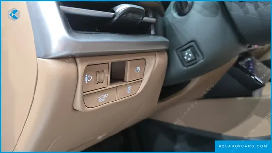 HYUNDAI GRANDEUR 2,5 GASOLINE 2WD