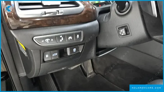 GENESIS EQ900 3.8 GDI AWD