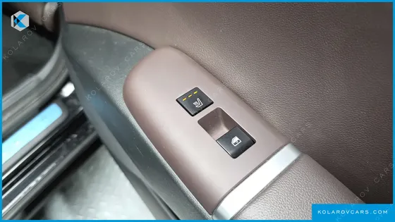 HYUNDAI GRANDEUR 2,5 GASOLINE 2WD