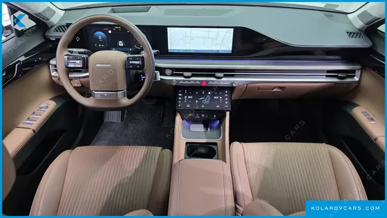 HYUNDAI GRANDEUR 2,5 GASOLINE 2WD