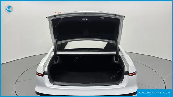 HYUNDAI GRANDEUR 2,5 GASOLINE 2WD