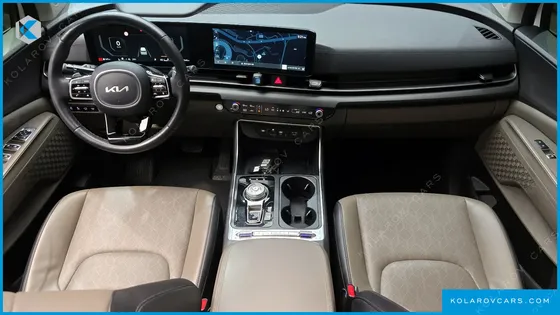 KIA CARNIVAL 9-SEATER NOBLESSE