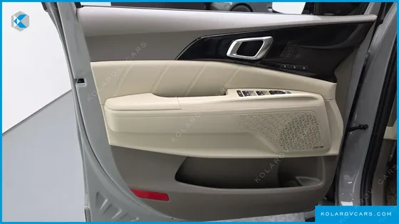KIA CARNIVAL HEV 7SEATER GRAVITY