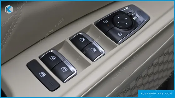KIA CARNIVAL HEV 7SEATER GRAVITY
