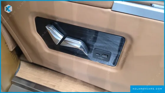 KIA CARNIVAL GASOLINE 9-SEATER HI LIMOUSINE (7-SEATER LIMOUSINE(SPECIAL VEHICLE)