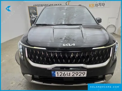 KIA CARNIVAL 9-SEATER NOBLESSE