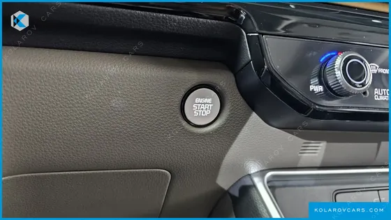KIA CARNIVAL HEV 7SEATER SIGNATURE