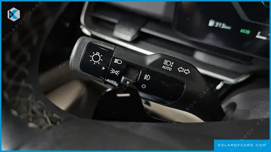 KIA CARNIVAL HEV 7SEATER SIGNATURE