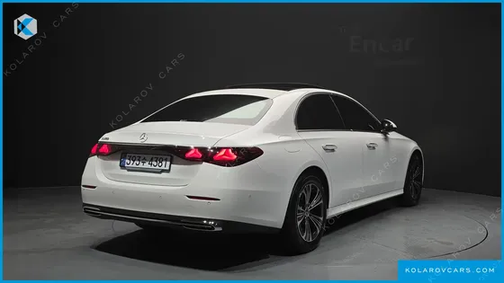 MERCEDES E-CLASS E200 AVANTGARDE