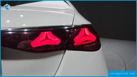 MERCEDES E-CLASS E200 AVANTGARDE