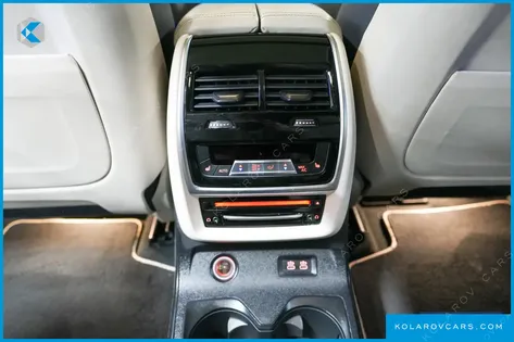 BMW X7 XDRIVE 30D DESIGN PURE EXCELLENCE FIRST EDITION 6-SEATER