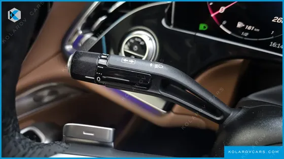 MERCEDES E-CLASS E300 4MATIC AMG LINE