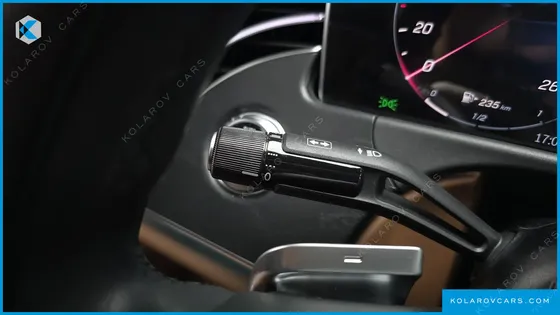 MERCEDES E-CLASS E220D 4MATIC EXCLUSIVE