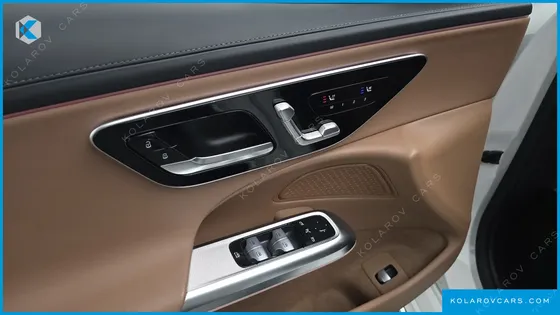 MERCEDES E-CLASS E220D 4MATIC EXCLUSIVE