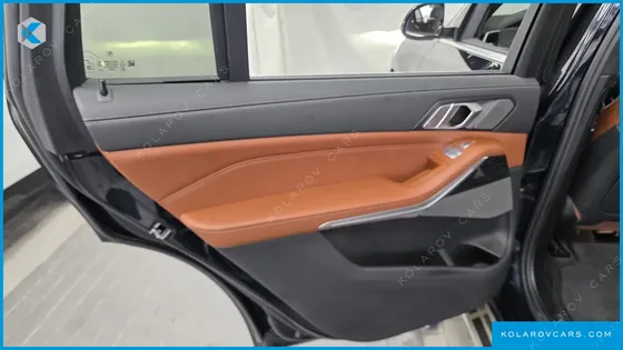 BMW X7 XDRIVE 30D M SPORT 6 STR