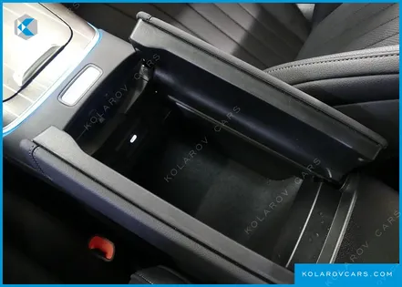 MERCEDES E-CLASS E300 4MATIC EXCLUSIVE