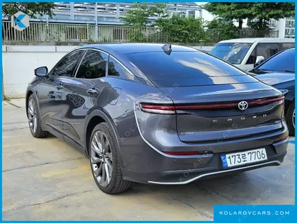 TOYOTA CROWN 2.5 4WD HYBRID