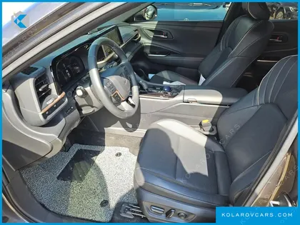 TOYOTA CROWN 2.5 4WD HYBRID