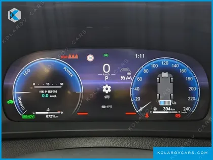 TOYOTA CROWN 2.5 4WD HYBRID