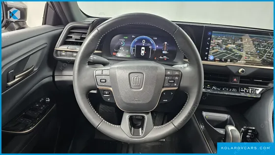 TOYOTA CROWN 2.5 4WD HYBRID
