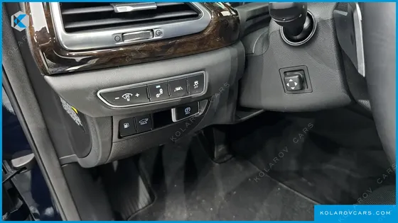 GENESIS G90 3.8 AWD