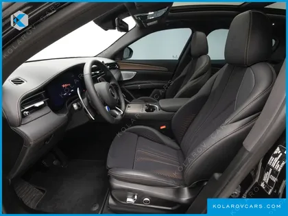 MASERATI GRECALE AWD FOLGORE