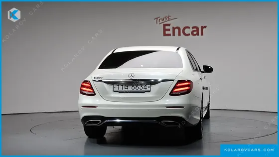 MERCEDES E-CLASS E300 AMG LINE