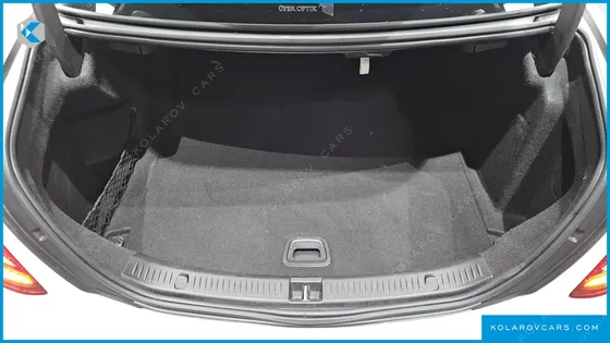 MERCEDES E-CLASS E300 EXCLUSIVE
