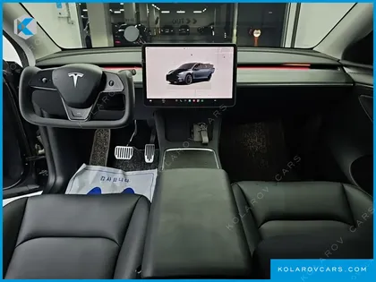 TESLA MODEL Y RWD