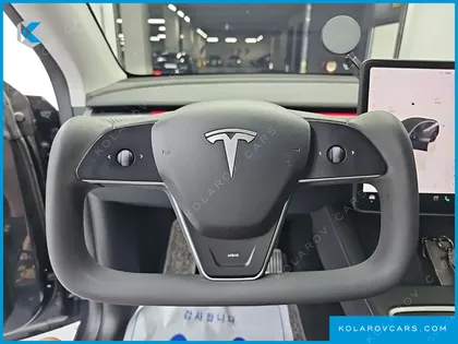 TESLA MODEL Y RWD