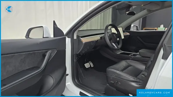 TESLA MODEL Y PERFORMANCE AWD