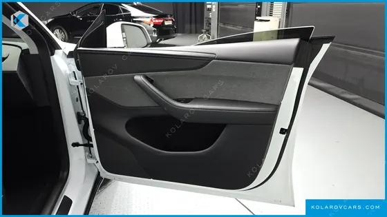TESLA MODEL Y RWD
