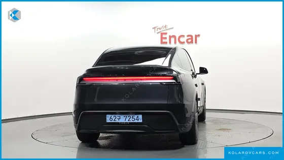 TESLA MODEL Y RWD