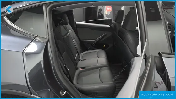 TESLA MODEL Y RWD