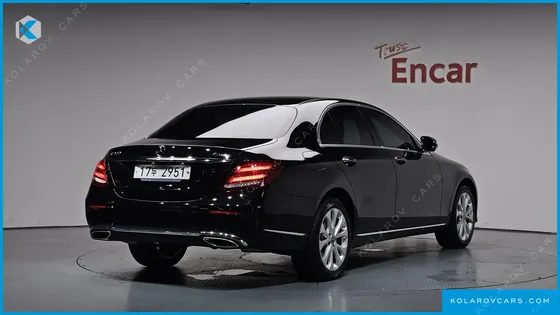 MERCEDES E-CLASS E300 4MATIC EXCLUSIVE