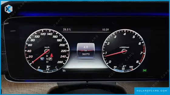 MERCEDES E-CLASS E300 4MATIC EXCLUSIVE