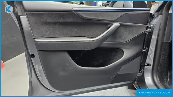 TESLA MODEL Y LONG RANGE LAUNCH EDITION AWD